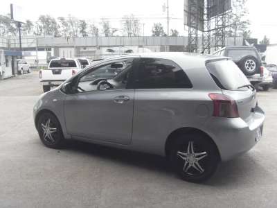 Toyota Yaris - Image 6