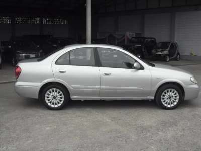 Nissan Almera - Image 2