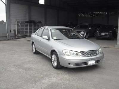 Nissan Almera - Image 9