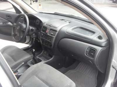 Nissan Almera - Image 13