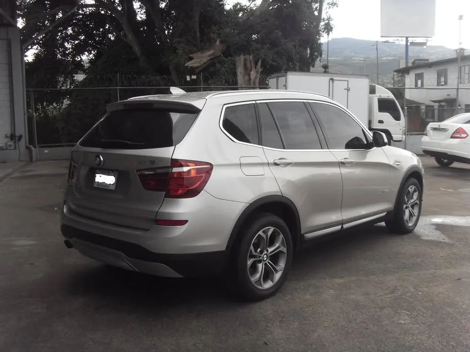 BMW X3 - Image 4