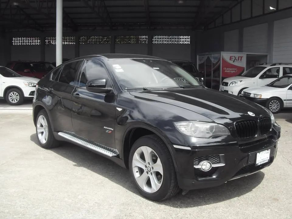BMW X6 - Image 2