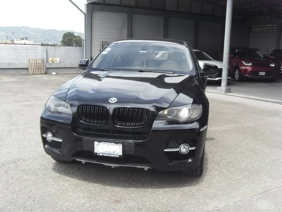 BMW X6 - Image 8