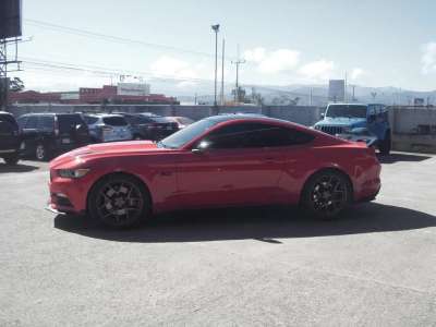 Ford Mustang - Image 7