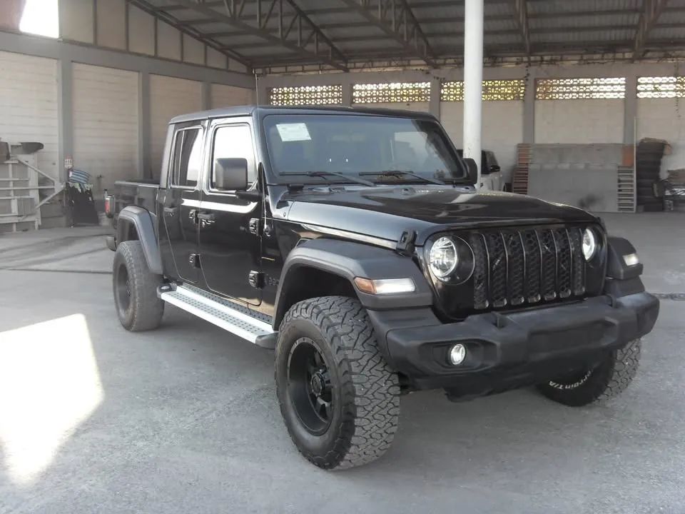 Jeep Gladiator - Image 9