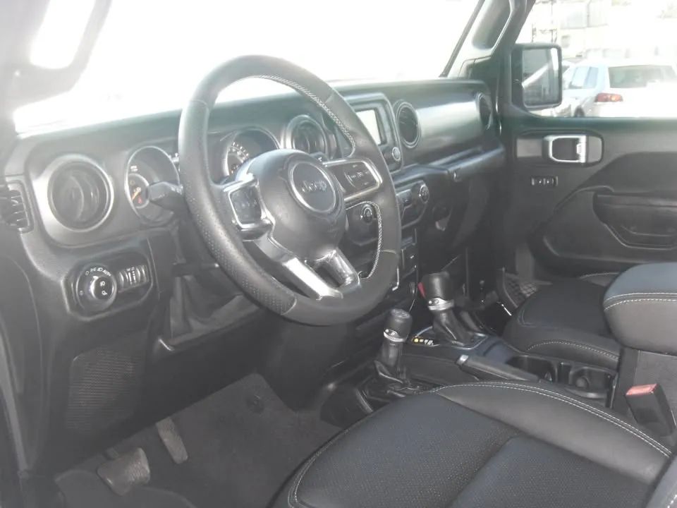 Jeep Gladiator - Image 11