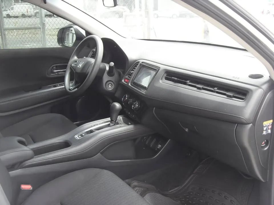 Honda HRV - Image 8