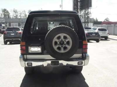 Mitsubishi Montero SR - Image 5