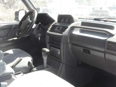 Mitsubishi Montero SR - Image 11