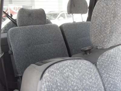 Mitsubishi Montero SR - Image 14