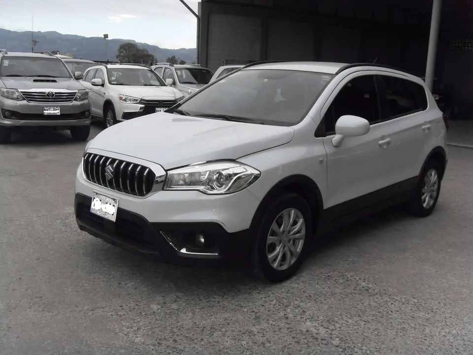 Suzuki S-Cross - Image 4