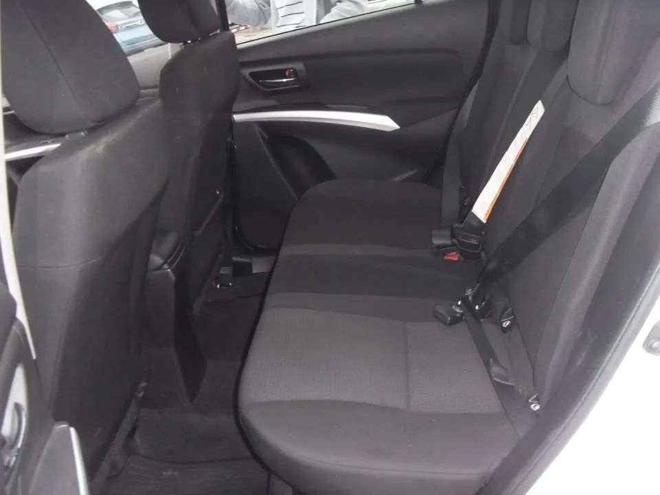 Suzuki S-Cross - Image 6
