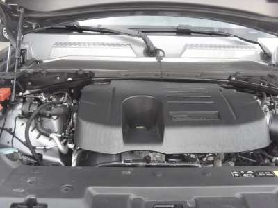Land Rover Defender HSE - Image 14