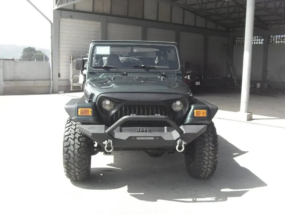 Jeep Wrangler - Image 1