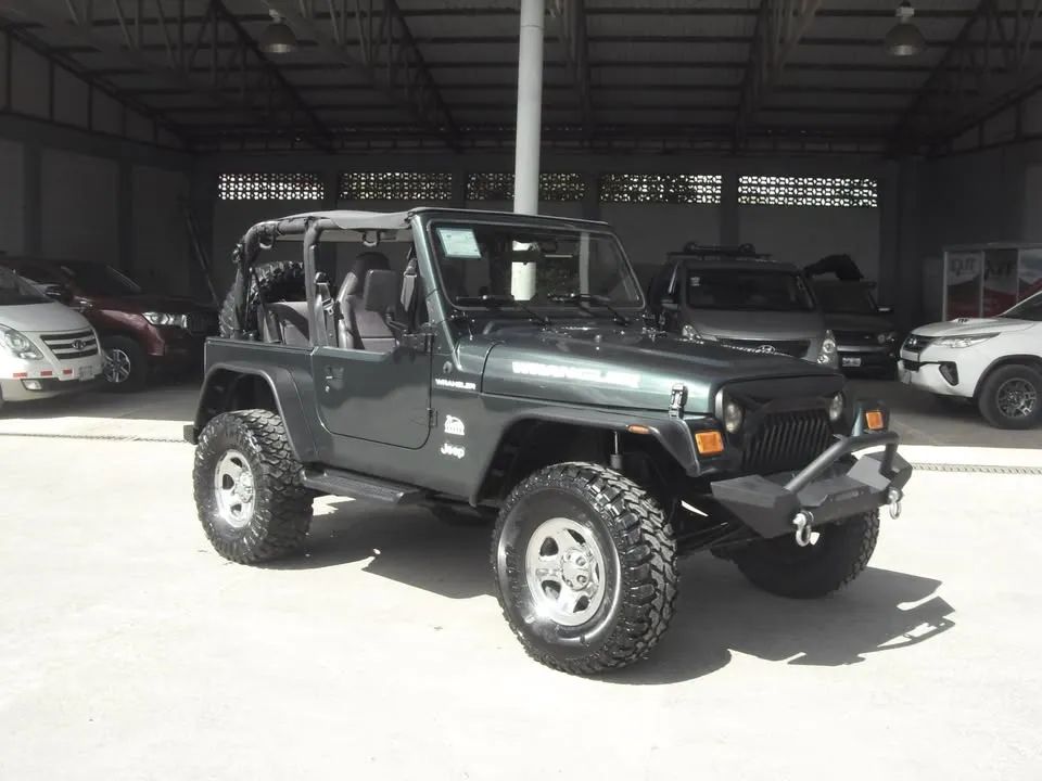 Jeep Wrangler - Image 7