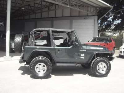 Jeep Wrangler - Image 9