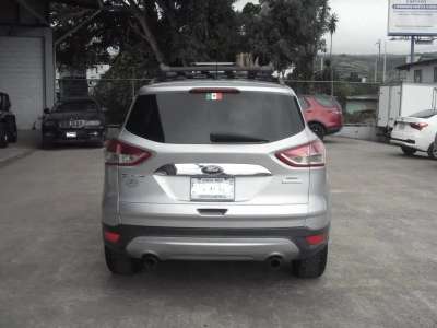 Ford Escape - Image 5