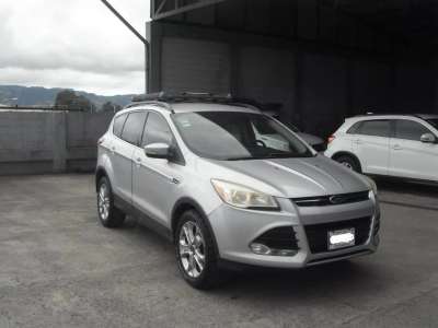 Ford Escape - Image 8