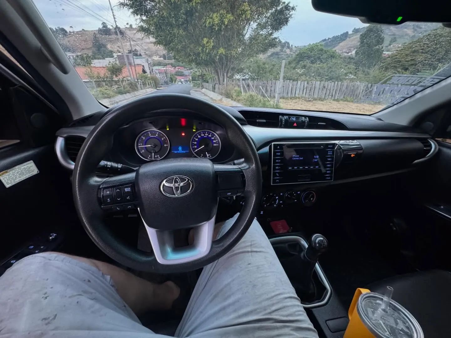Toyota Hilux - Image 5