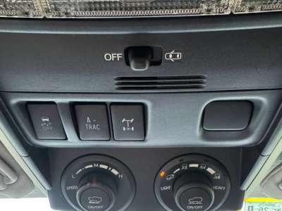 Toyota 4Runner - Image 4