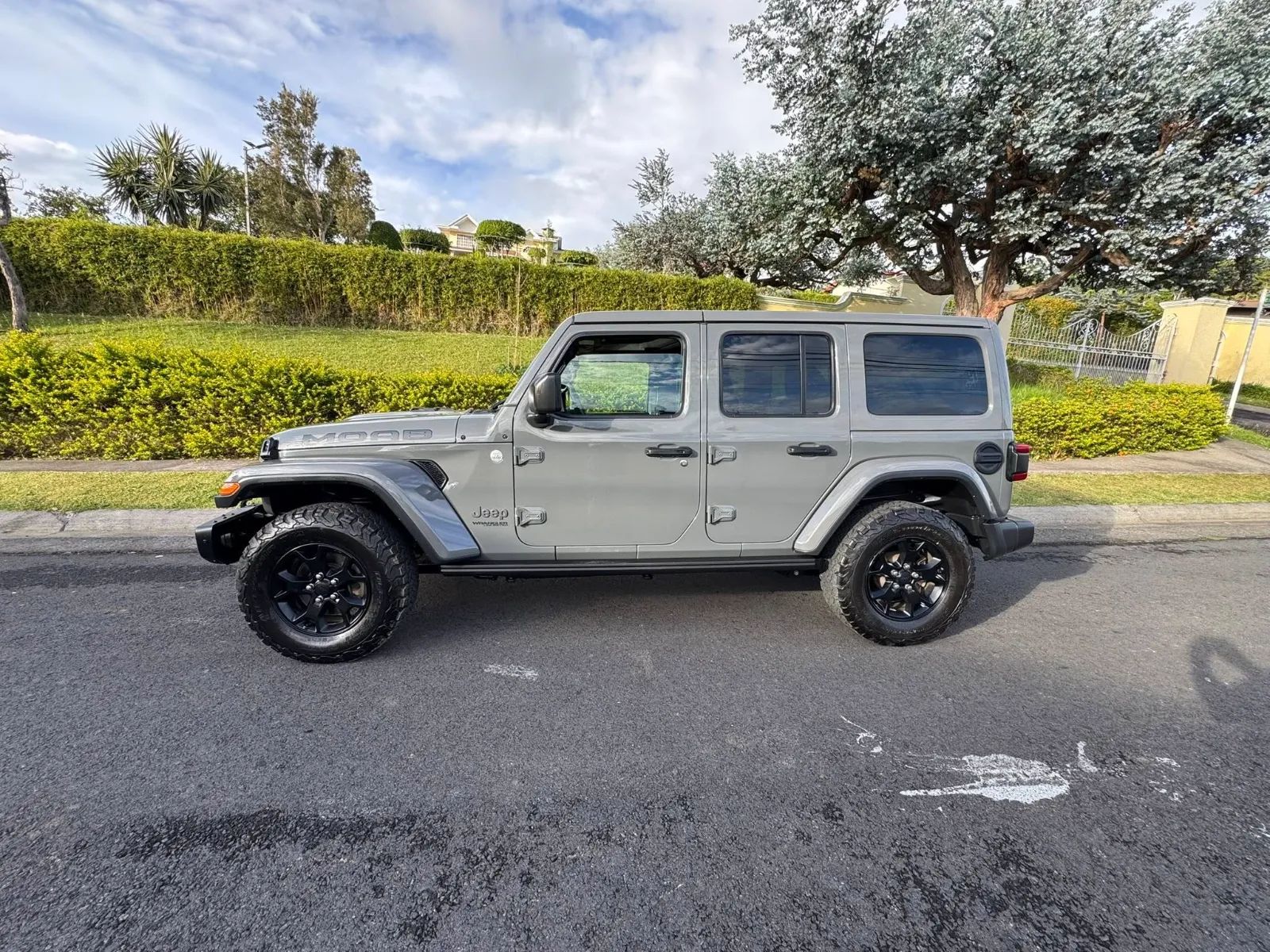 Jeep Wrangler - Image 3