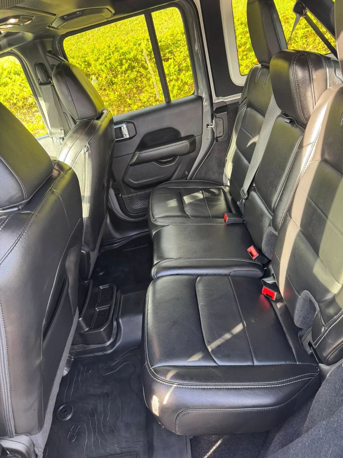 Jeep Wrangler - Image 6