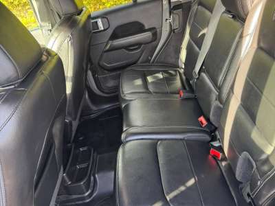 Jeep Wrangler - Image 6