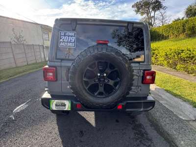 Jeep Wrangler - Image 8