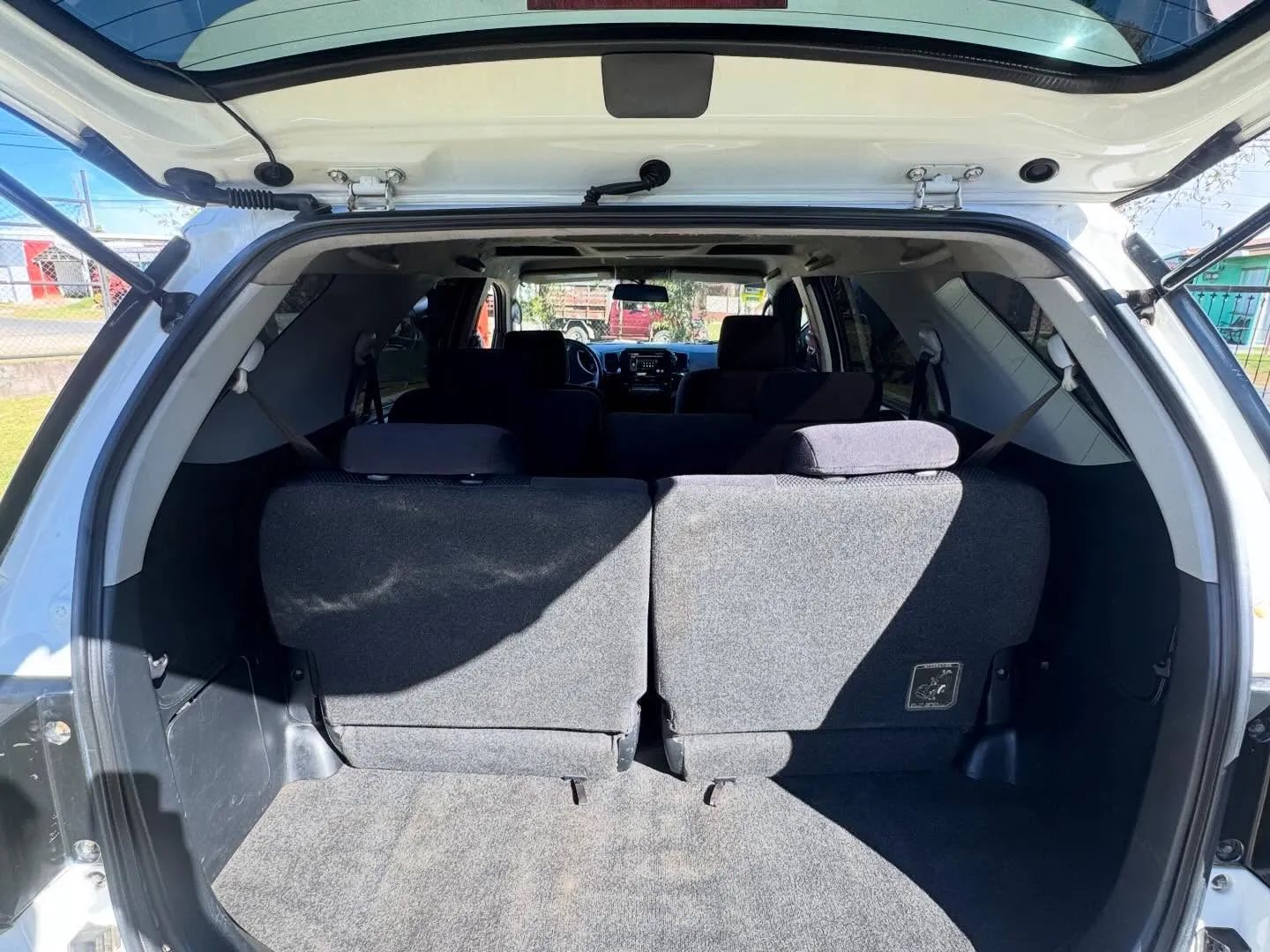 Toyota Fortuner SRV - Image 3