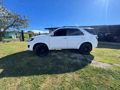 Toyota Fortuner SRV - Image 6