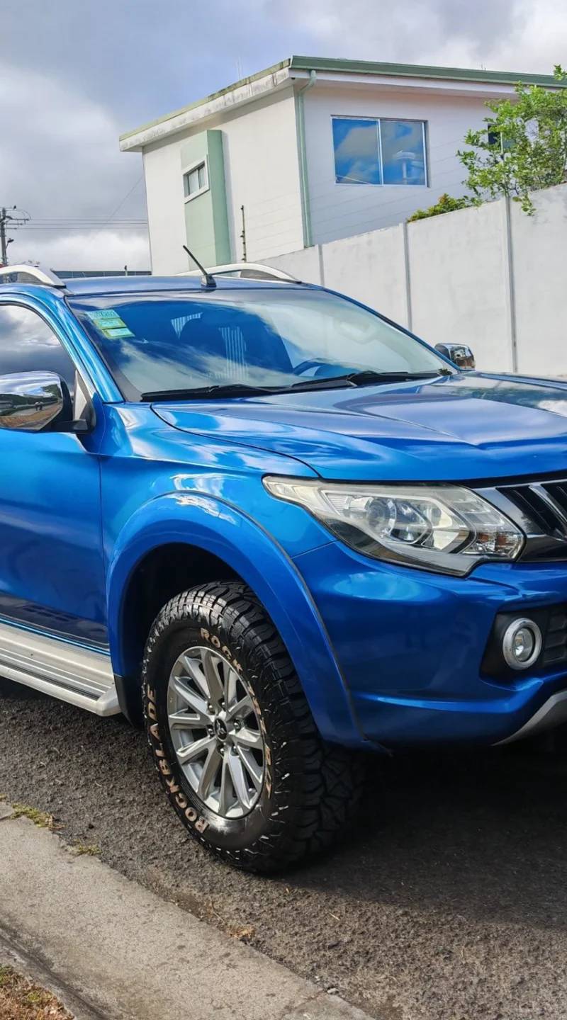 2017 Mitsubishi L200