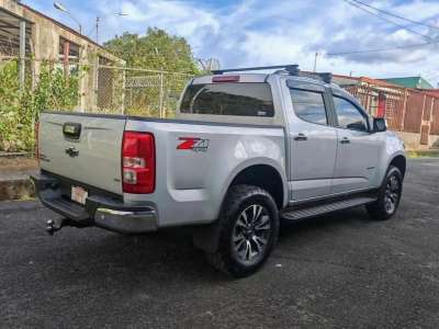 Chevrolet Colorado LTZ - Image 2