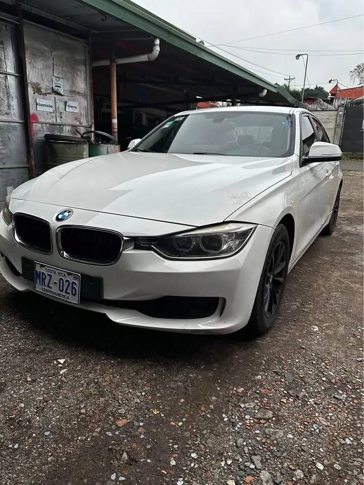 2013 BMW 320i