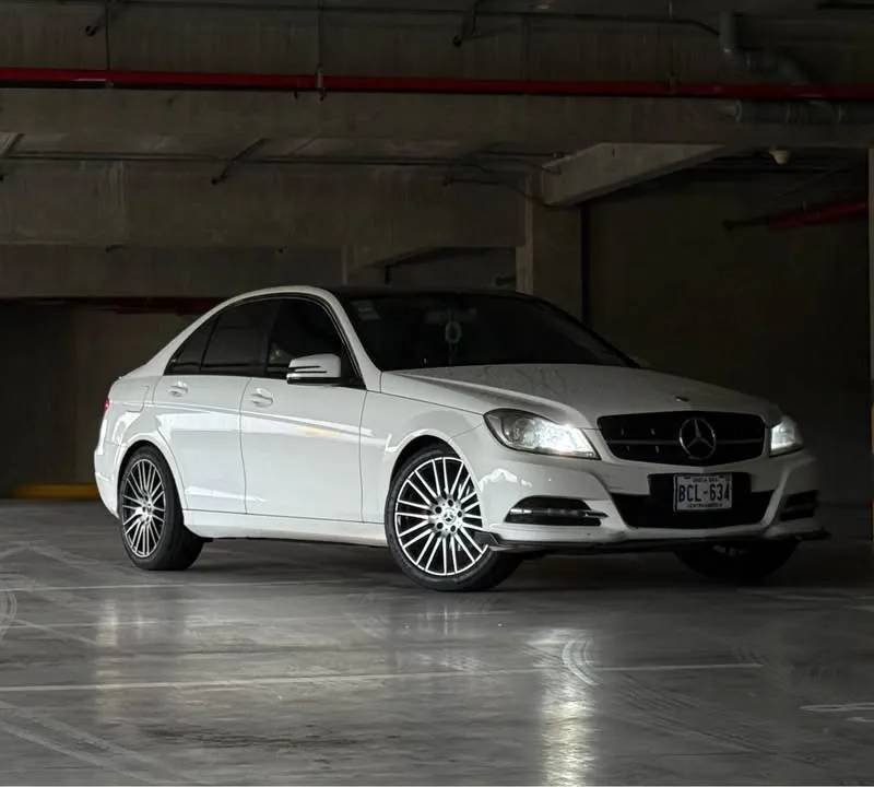2013 Mercedes-Benz C180