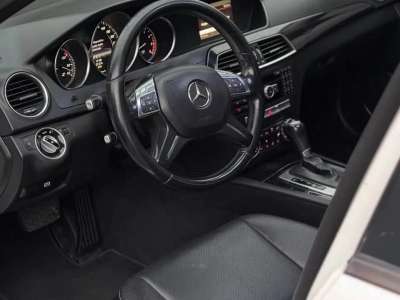 Mercedes-Benz C180 - Image 8