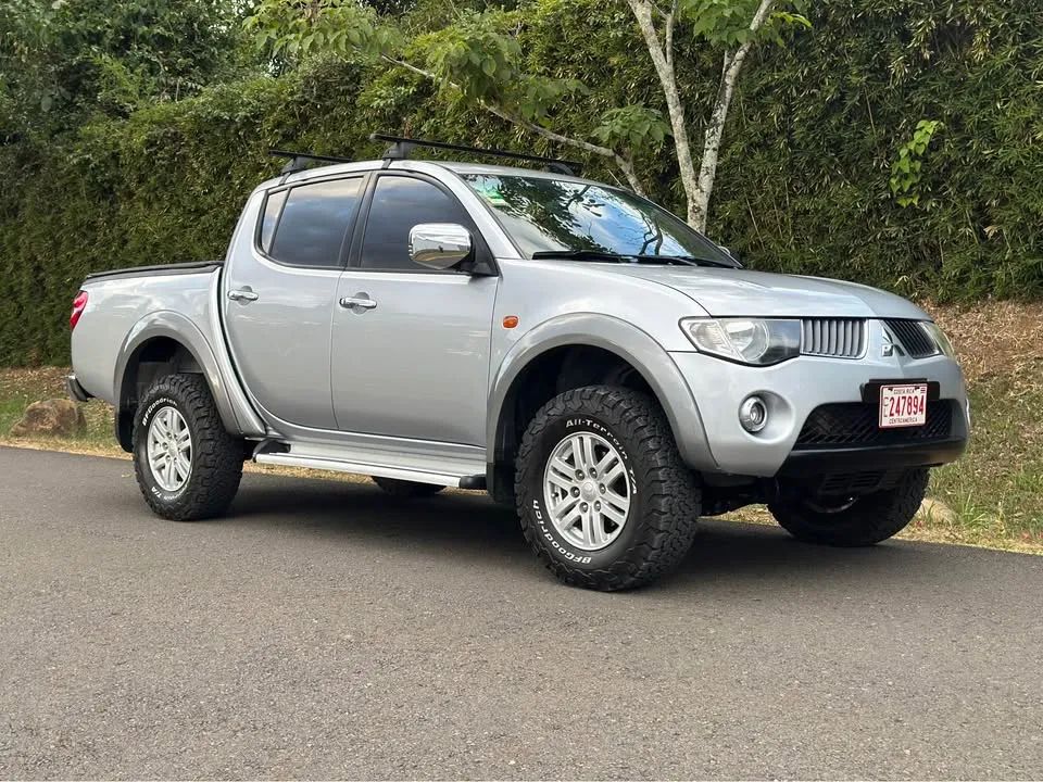 Mitsubishi L200 - Image 6