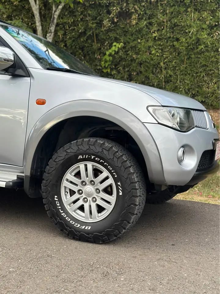 Mitsubishi L200 - Image 7