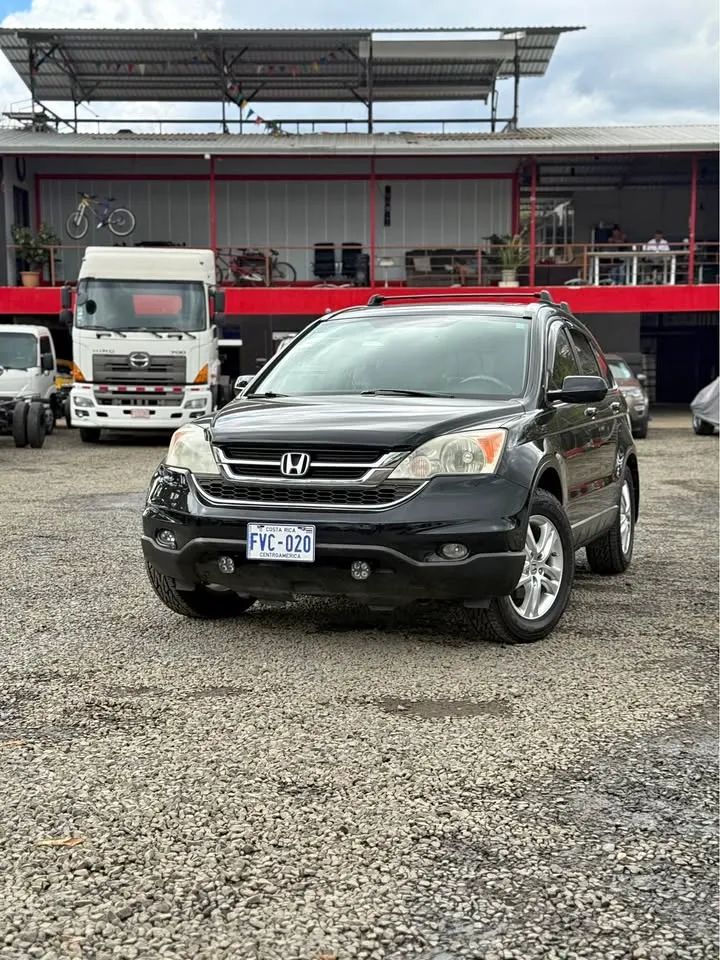 Honda CR-V - Image 1