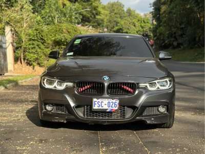 BMW 318i - Image 2