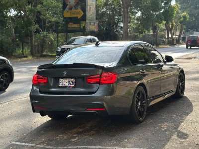 BMW 318i - Image 3