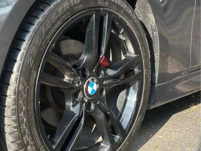 BMW 318i - Image 8