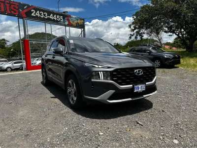 Hyundai Santa Fe - Image 1