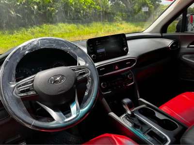 Hyundai Santa Fe - Image 5