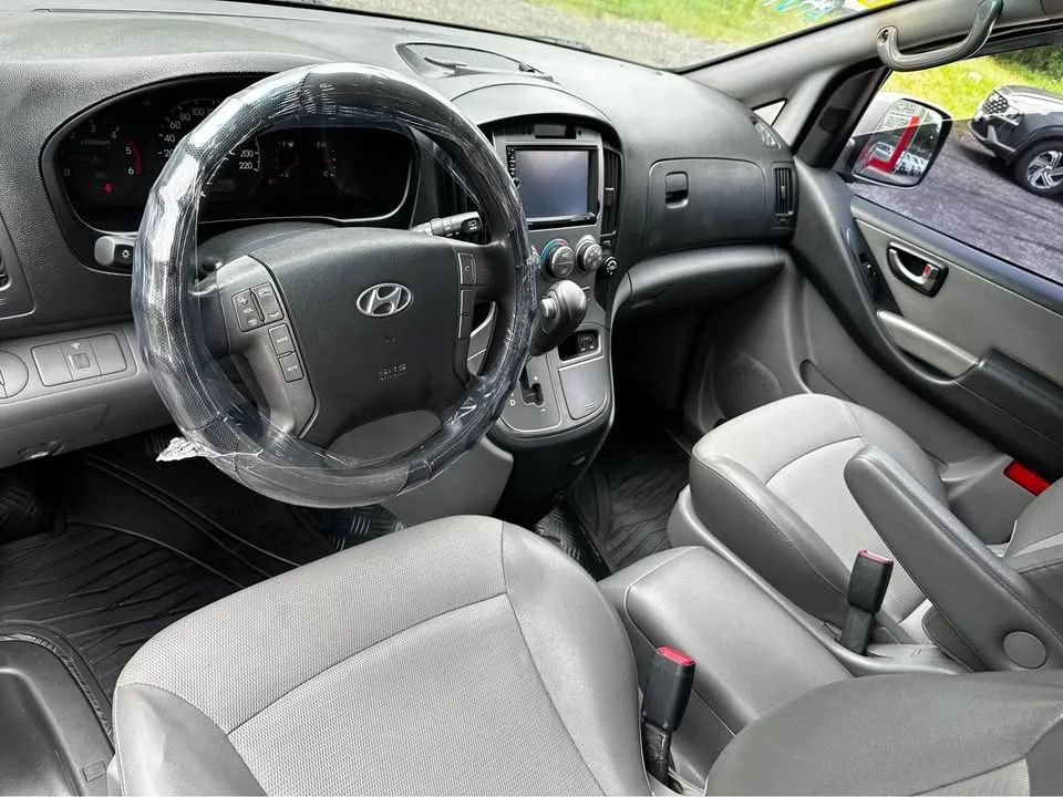 Hyundai H1 - Image 8