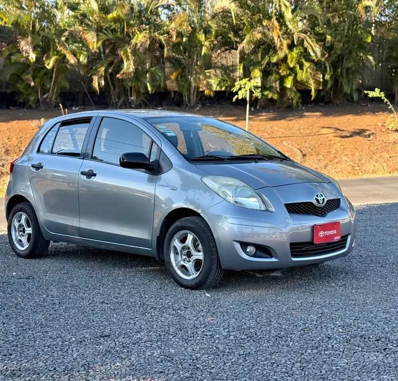 2009 Toyota Yaris Hatchback