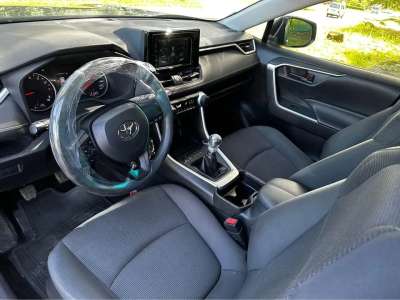Toyota RAV4 - Image 5