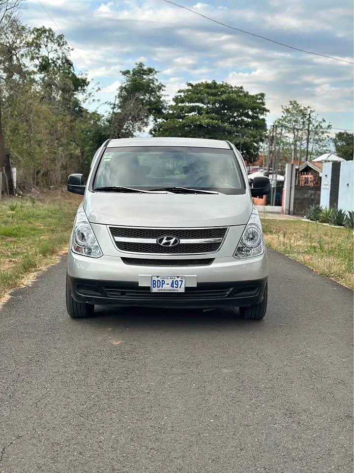 2009 Hyundai H1