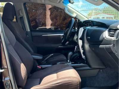 Toyota Fortuner - Image 3