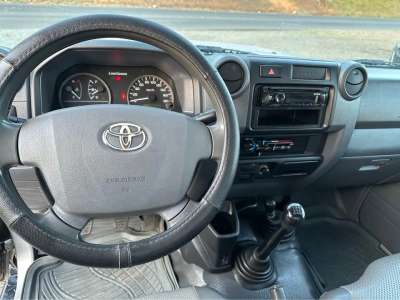 Toyota Land Cruiser - Image 2