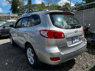 Hyundai Santa Fe - Image 4